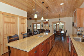 Lazy Bear Lodge
